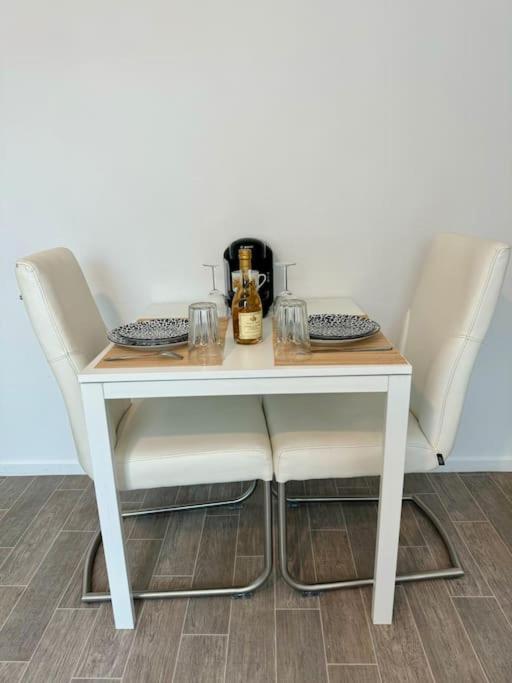 Superbe Appartement Tres Calme Et Confortable Reims Eksteriør bilde