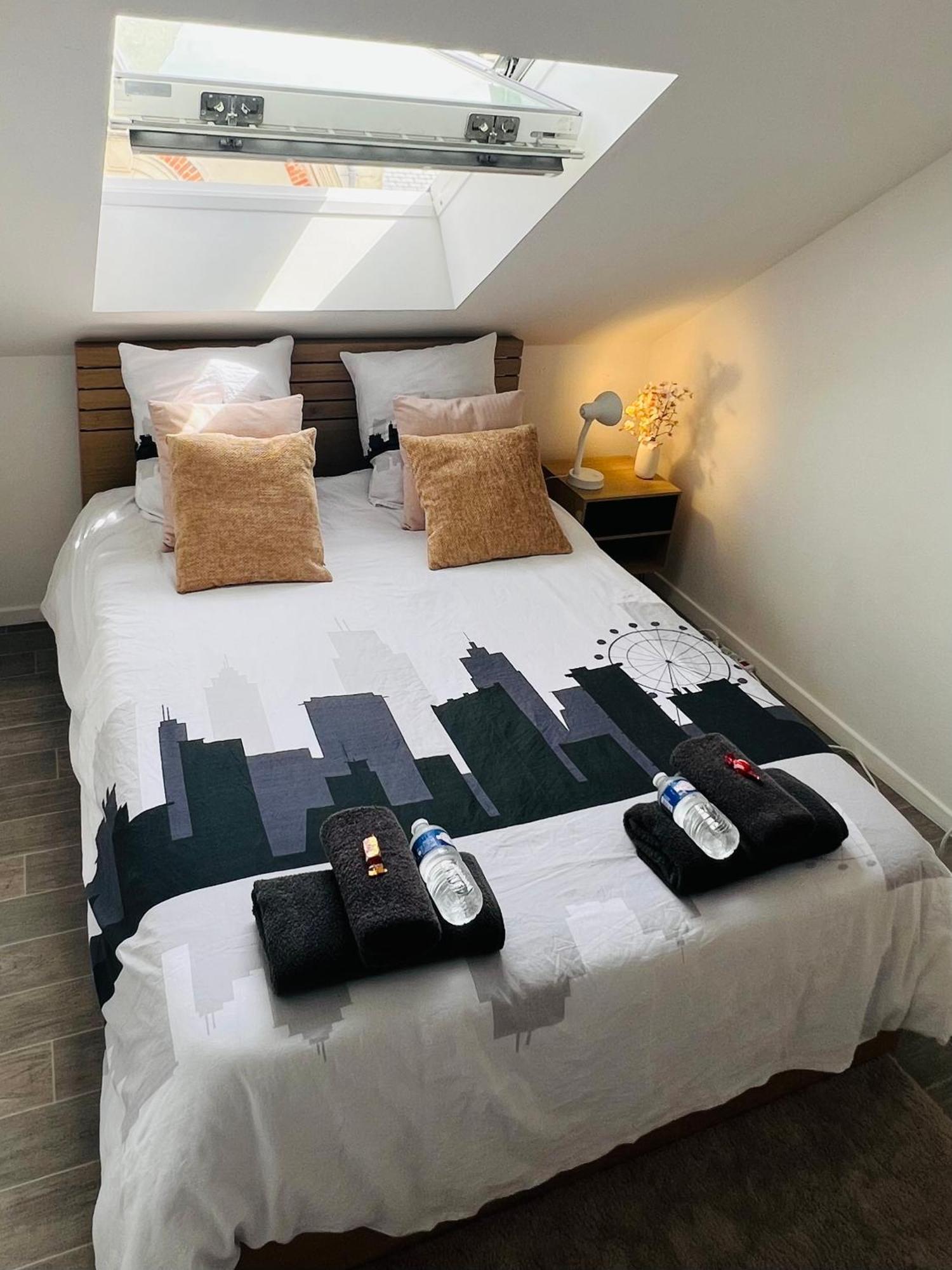 Superbe Appartement Tres Calme Et Confortable Reims Eksteriør bilde